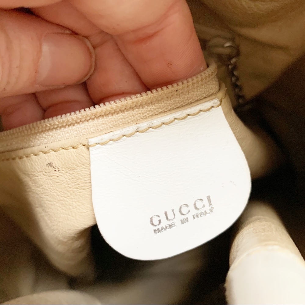 ❤️Gucci White Patent Bamboo Sling Bag - Picture 5 of 8